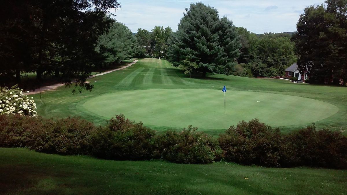 Cedar Rapids Country Club golf course