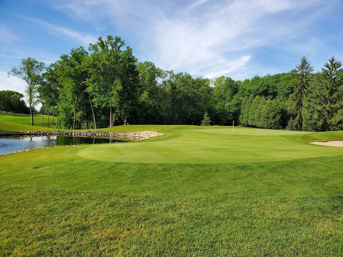 Chenequa Country Club golf course