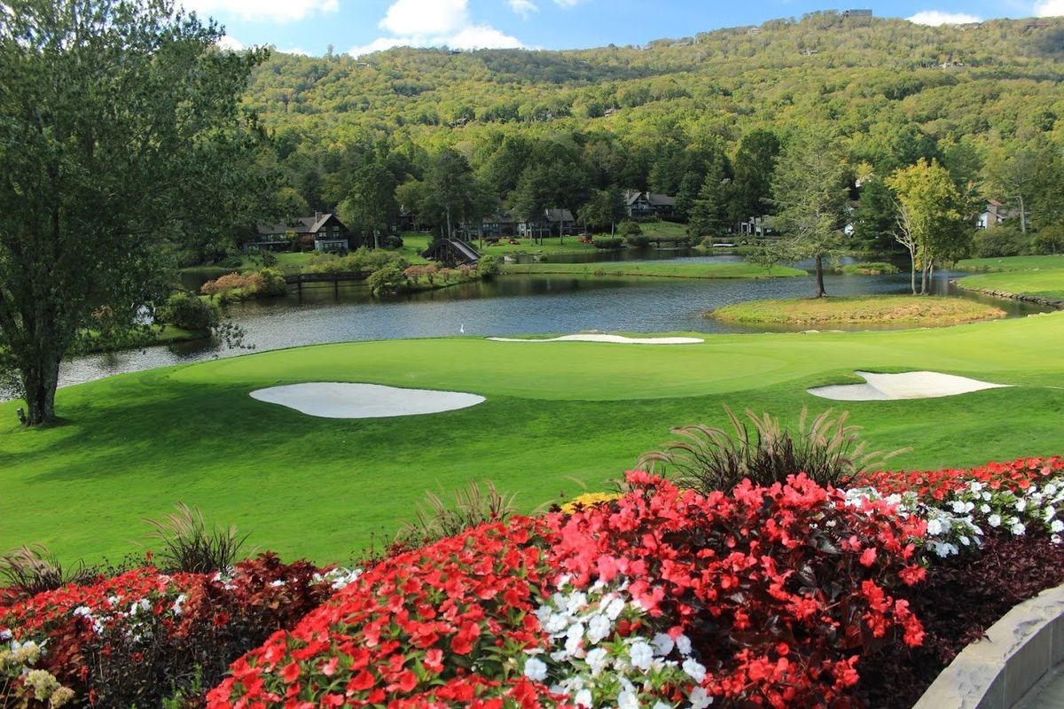 Grandfather Golf & Country Club golf course