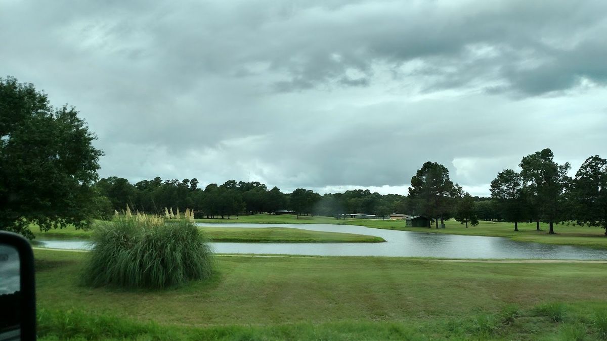 Idabel Country Club golf course