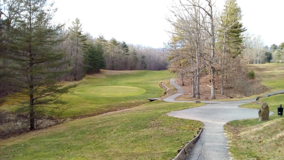 Lewisburg Elks Country Club golf course