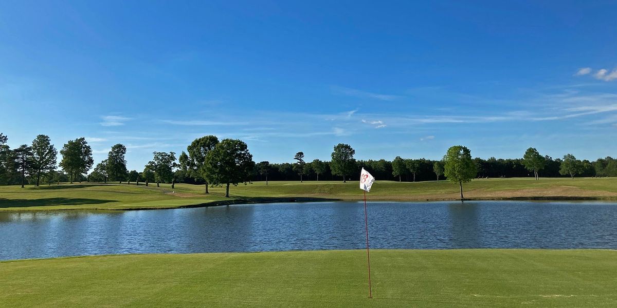 Little Mole Country Club golf course