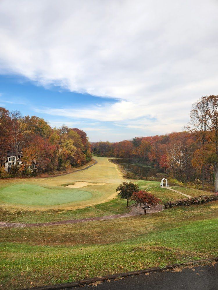 Montclair Golf Tennis & Swim golf course