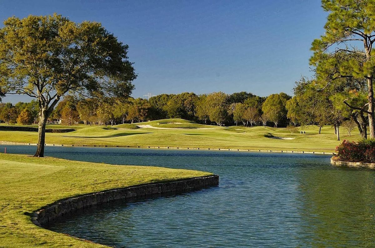 Riverbend Country Club golf course