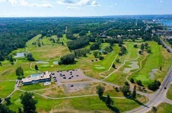 Sault Ste. Marie Country Cub golf course