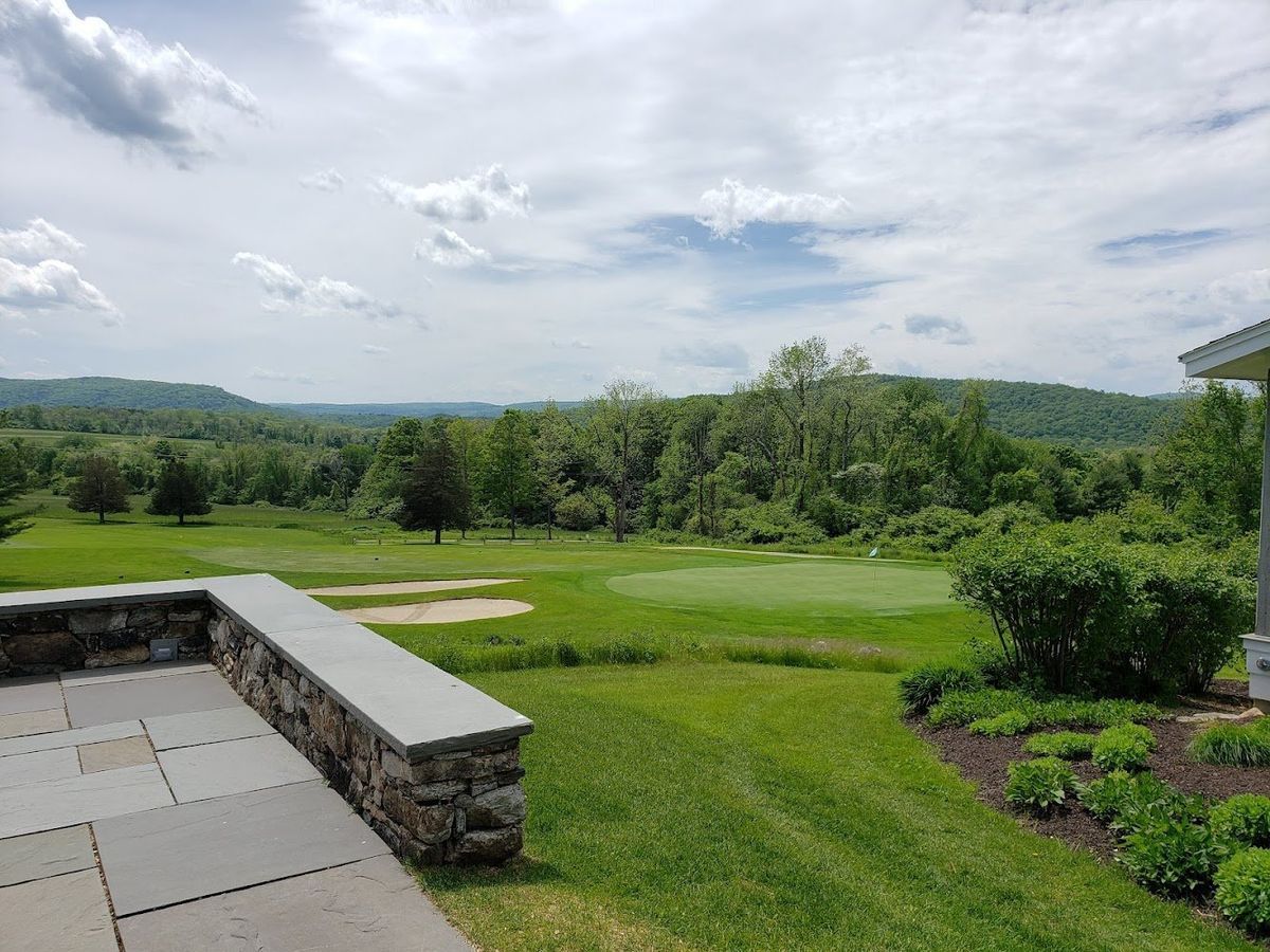 Sharon Country Club golf course