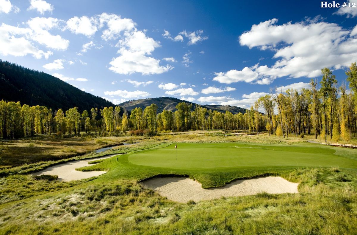 Snake River Sporting Club golf course