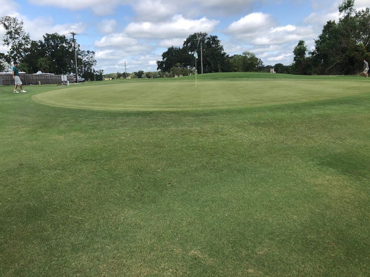 Southern Oaks Country Club golf course