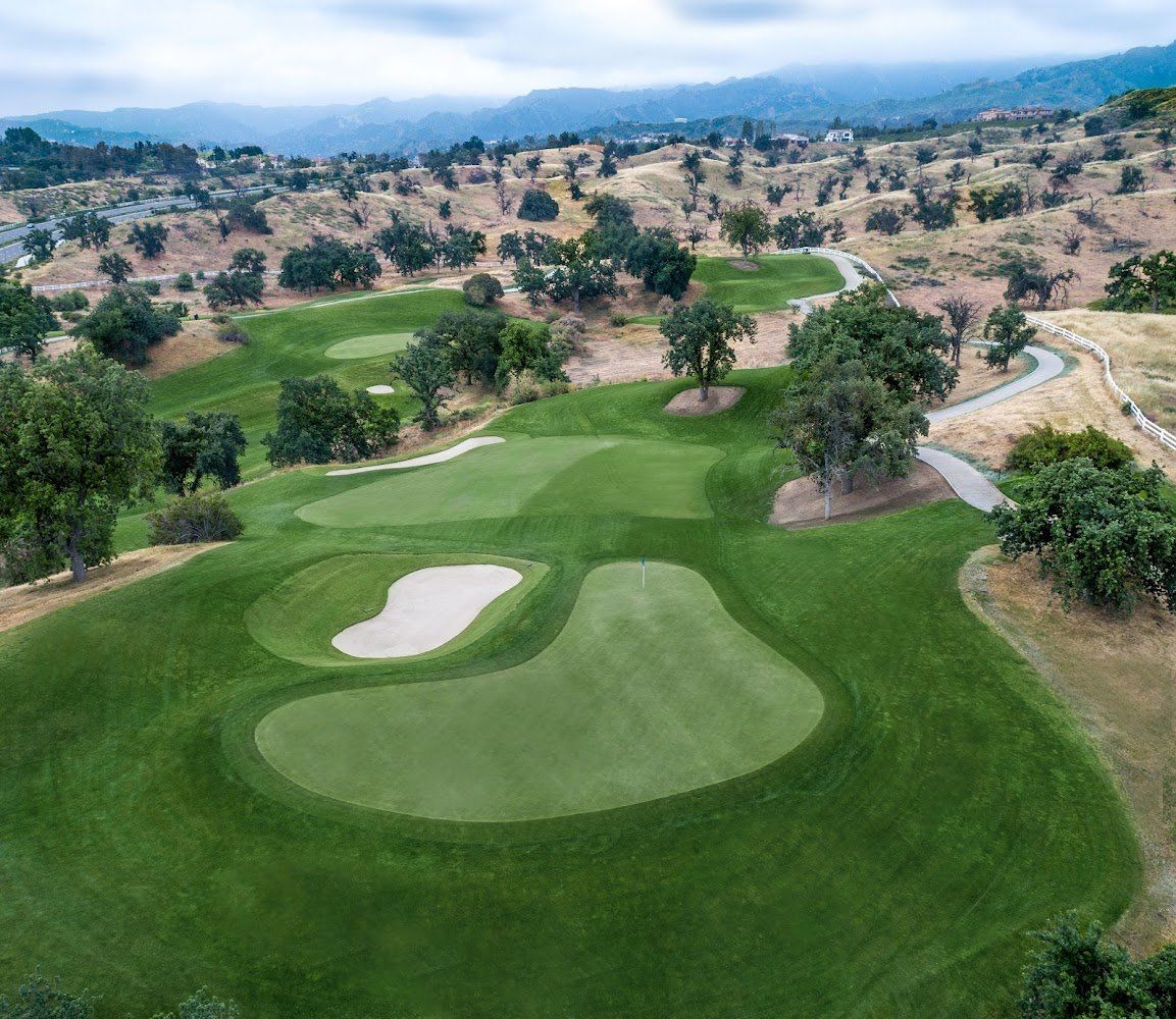 The Oaks Club at Valencia golf course