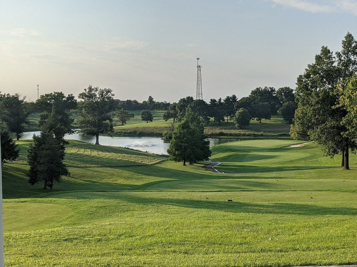 The University Club at Arlington golf course