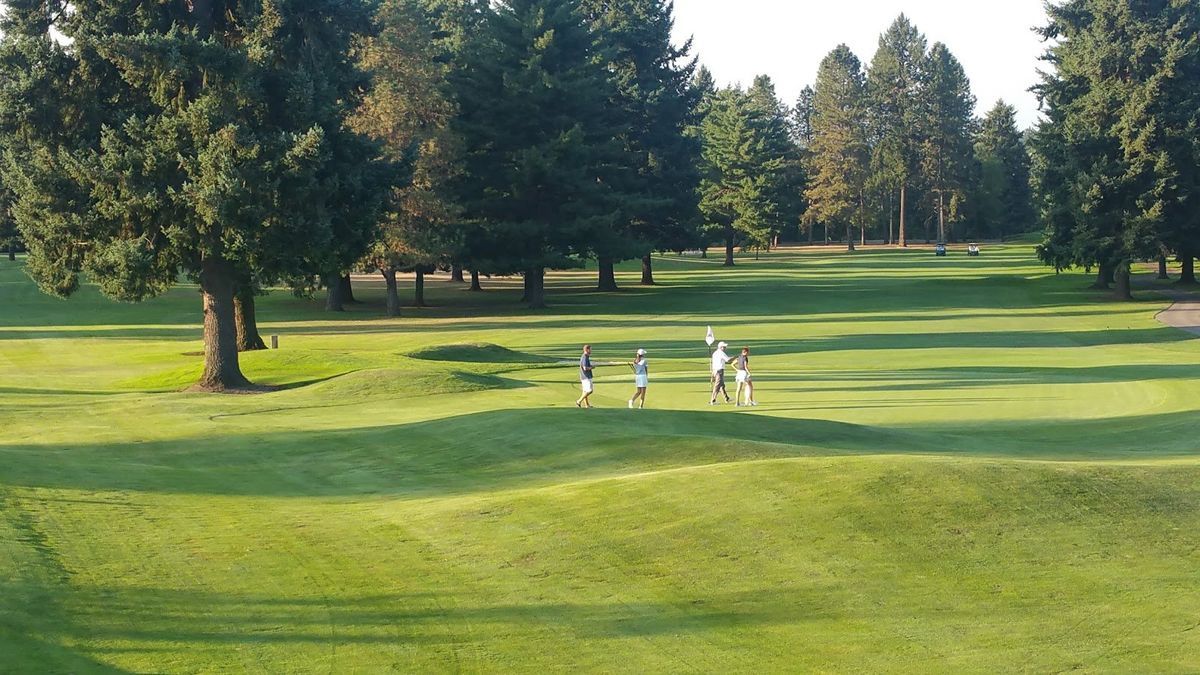 Willamette Valley Country Club golf course